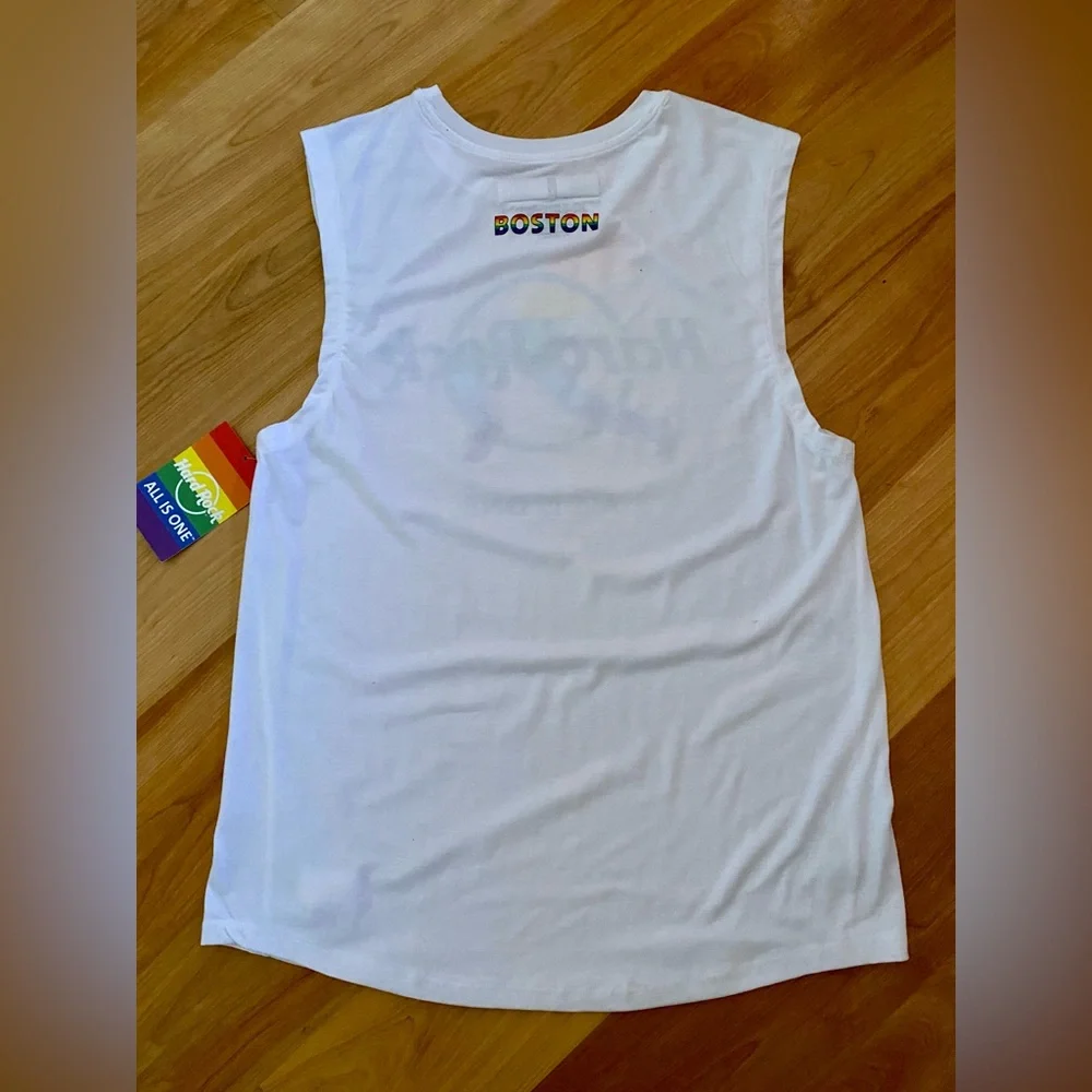 NWT Men’s Hard Rock Cafe Pride 2019 Tank Top - Picture 2 of 5